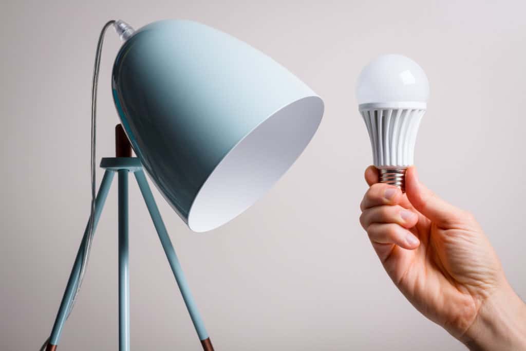 Led Lampe Geht Kurz An Und Dann Wieder Aus ledtipps.net