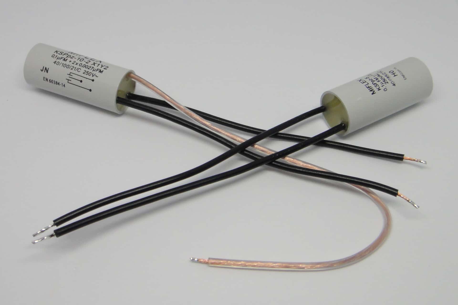 LED Entstörer Kondensator bei Blinkenden, nicht ausgehenden LED