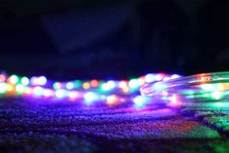 Können LED Lampen die Farbe ändern?